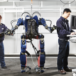 Hyundai dévoile son nouvel exosquelette robotique, style « iron man »
