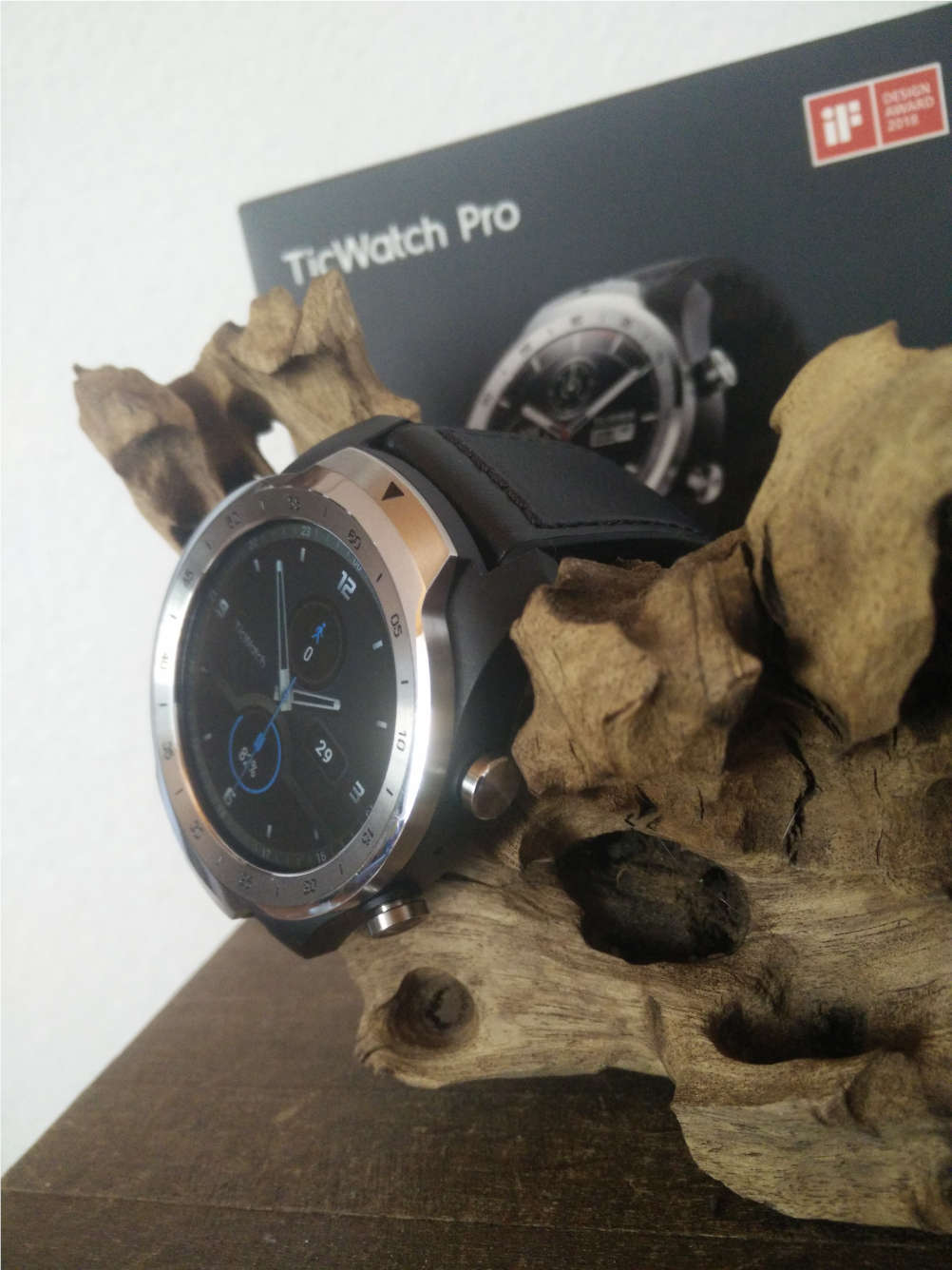 ticwatchpro mobvoi design