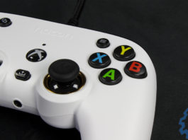 Nacon Pro Compact