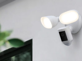 Caméra extérieure Floodlight Cam Wired Pro