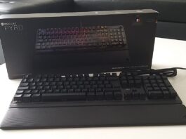 ROCCAT Pyro