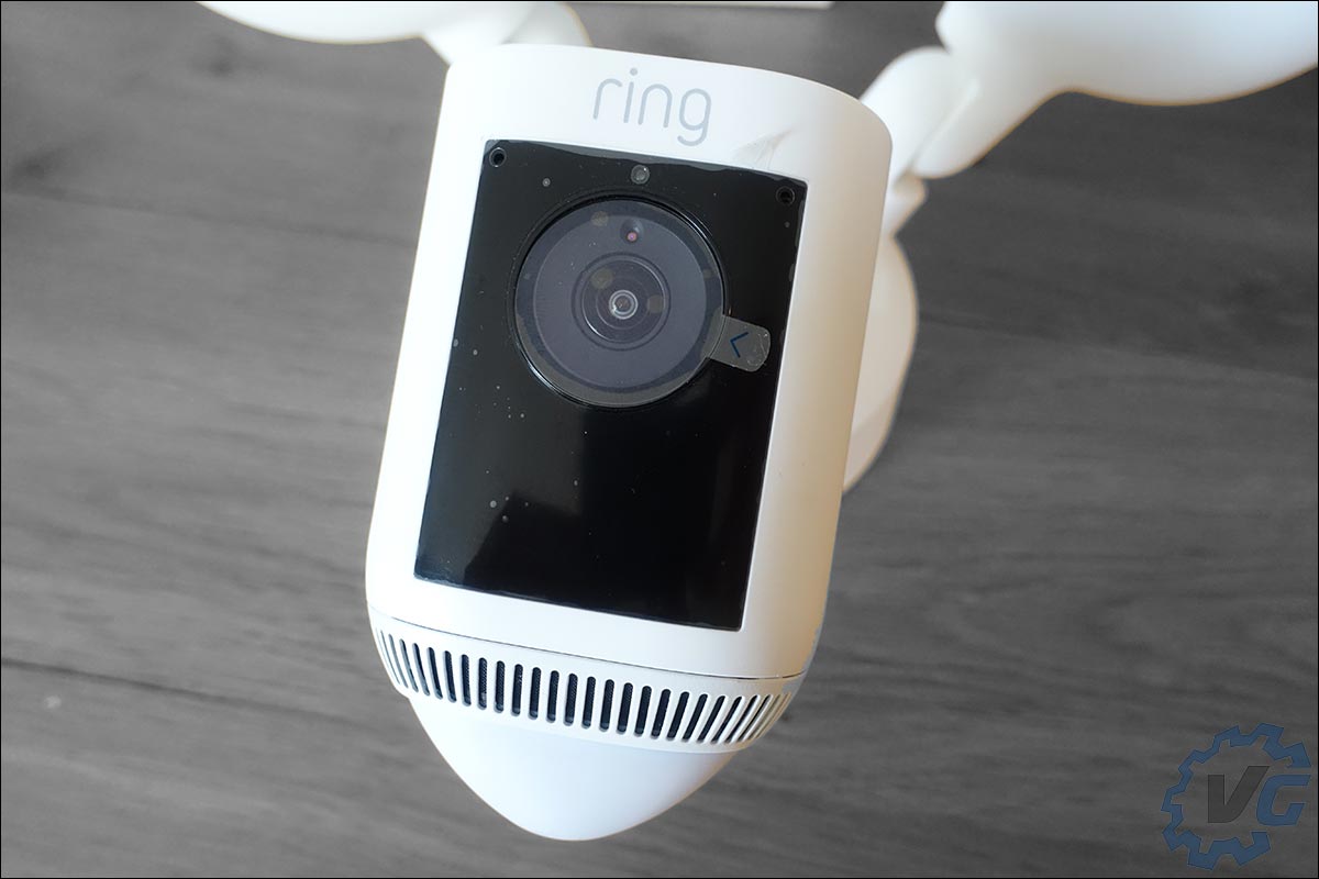 Le système de surveillance Ring Floodlight Cam Wired Pro