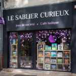 Le Sablier curieux – Présentation d’un café ludique/boutique à Tours ! Le Sablier curieux