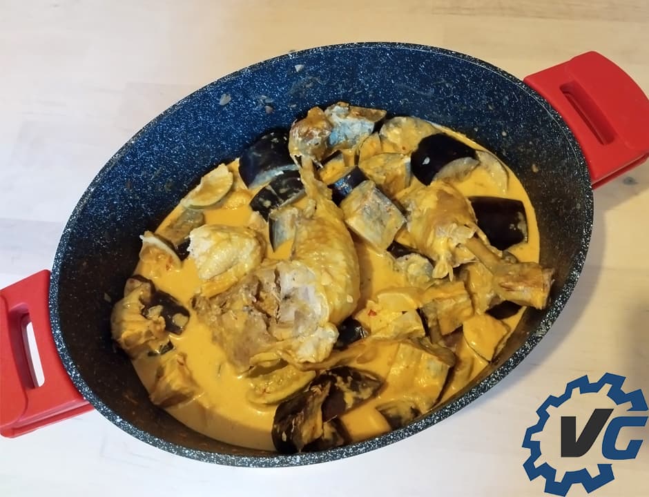 Curry rouge au poulet - Street Food