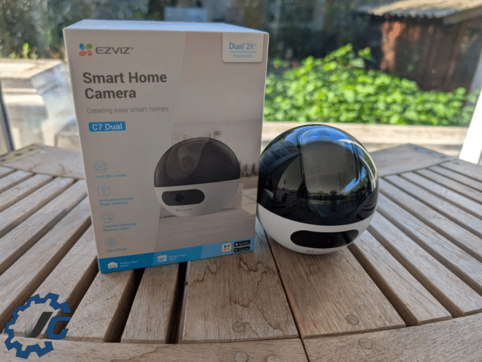 Caméra intérieure C7 Dual Ezviz