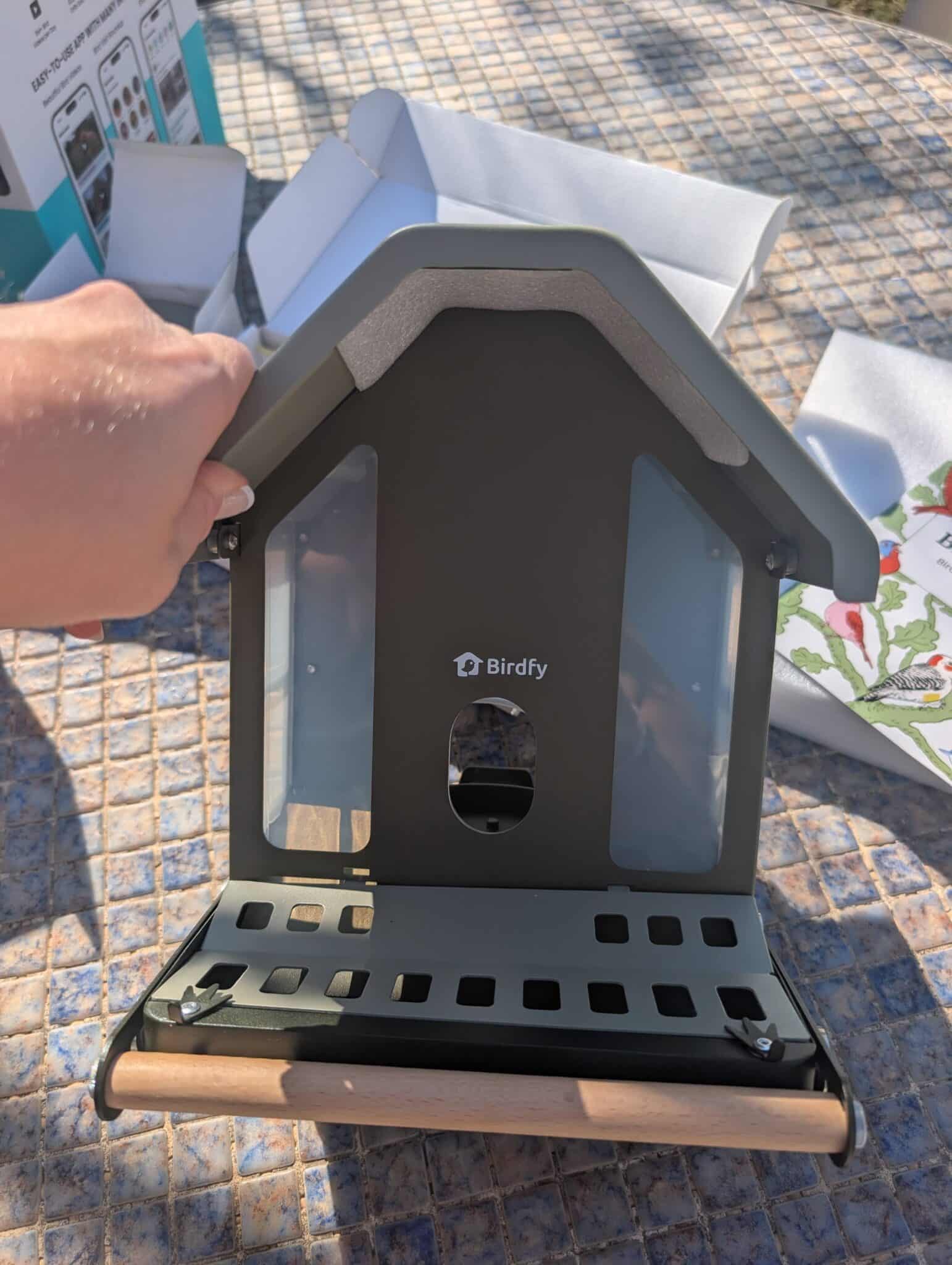 Mangeoire connectée Birdfy Feeder Metal 2 4K